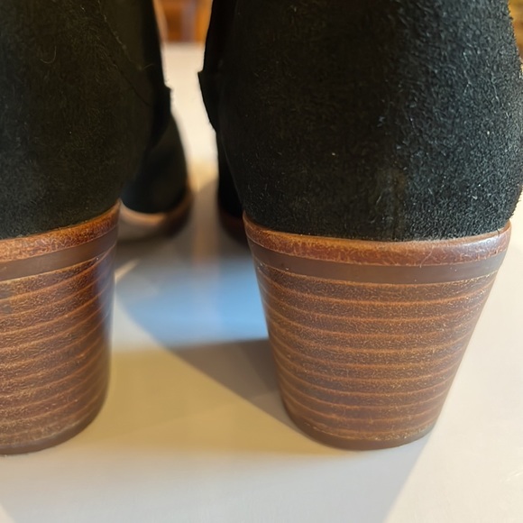 UGG Kingsburg Women’s Waterproof Black Ankle Boots Size: 8,5 - Picture 5 of 8